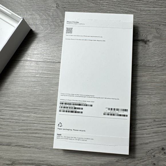 iPhone 17 Pro MAX Silver 256gb Original EMPTY BOX ONLY A3257 - Picture 15 of 16